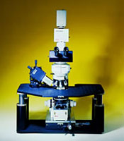 Leica DMLFS Microscope