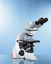 Leica DM1000 Microscope