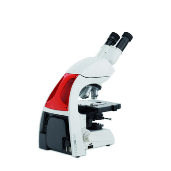 Leica DM750 Microscope