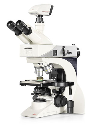 Leica DM2700M Microscope