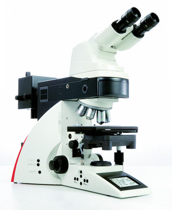 Leica DM4000 Microscope