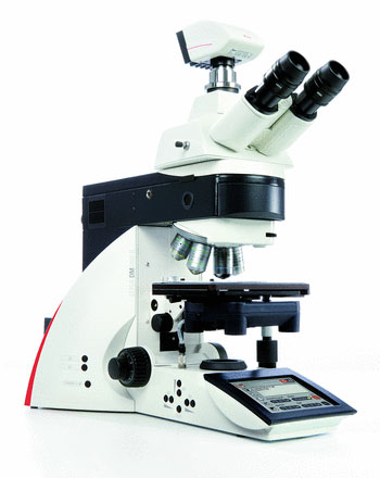 Leica DM5000 Microscope